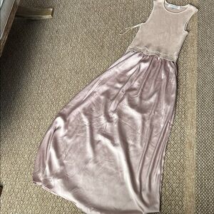 TAYLOR Champagne Two Textured Maxi Knit Satin Dress Size Small